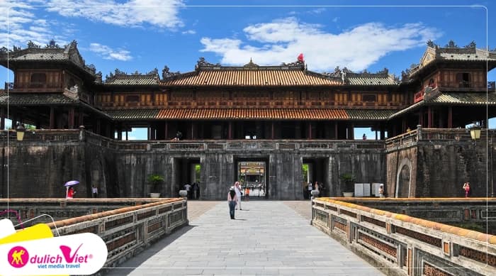 Tour Huế 1 Ngày | Chùa Thiên Mụ - Đại Nội - 3 Lăng Khải Định - Minh Mạng - Tự Đức