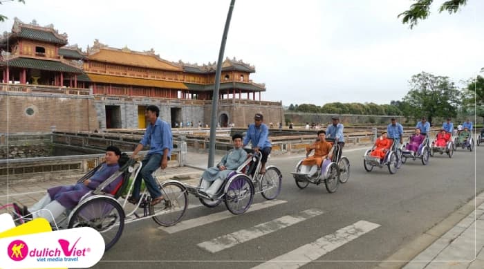 Tour Huế | Thưởng Thức Ẩm Thực Phố Huế (Ngồi xích lô)