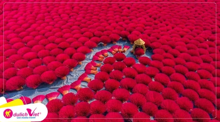 Tour Hà Nội 1 Ngày | Hà Nội - Làng Hương - Làng Nón - Văn Miếu Quốc Tử Giám - Hỏa Lò