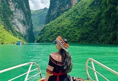 TOUR ĐÔNG BẮC LỄ 30/4 | HÀ GIANG - ĐỒNG VĂN - BẢN GIỐC - HANG PẮC BÓ - HỒ BA BỂ (6N5Đ)
