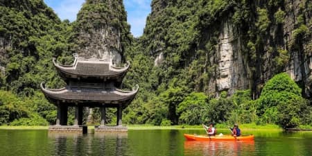Tour Ninh Bình 1 Ngày | Hoa Lư - Tràng An - Hang Múa - Chùa Bích Động